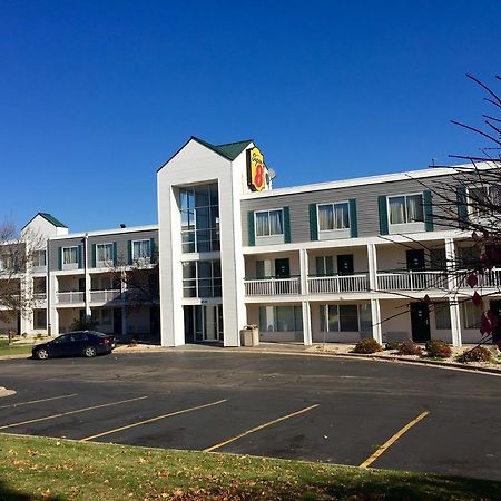 Hotel Super 8 By Wyndham Madison East Zewnętrze zdjęcie