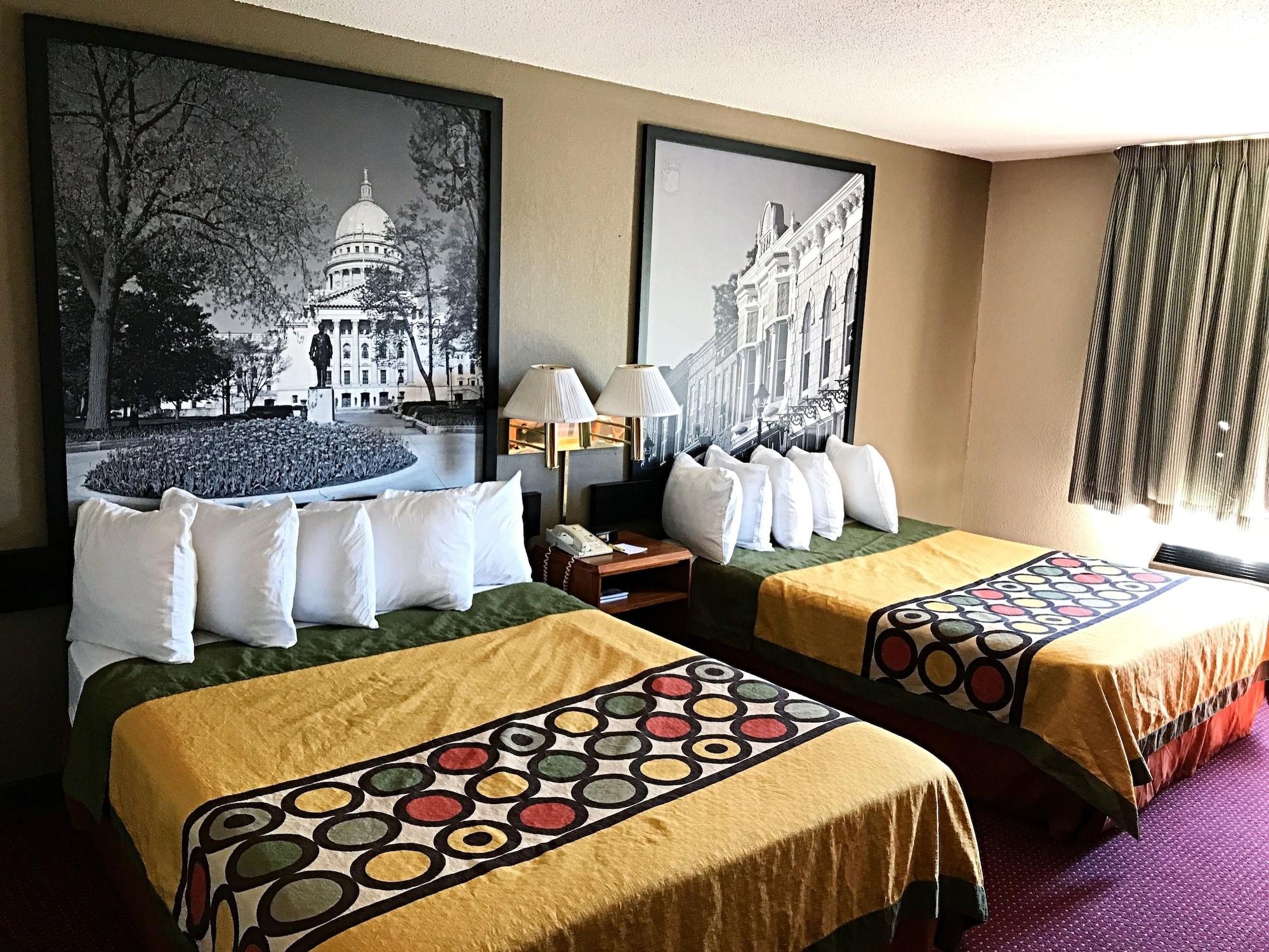 Hotel Super 8 By Wyndham Madison East Zewnętrze zdjęcie