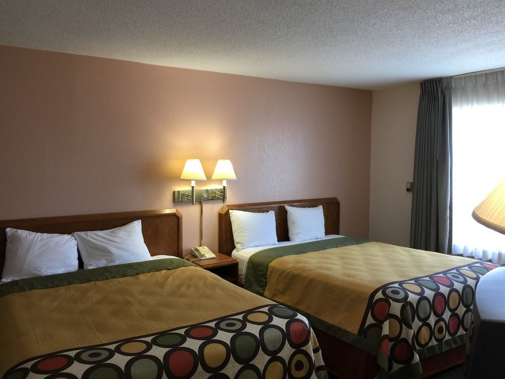 Hotel Super 8 By Wyndham Madison East Zewnętrze zdjęcie